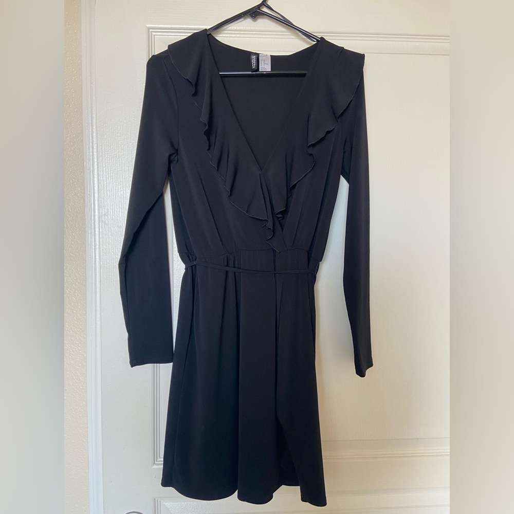 Divided - Black Dress Size 10